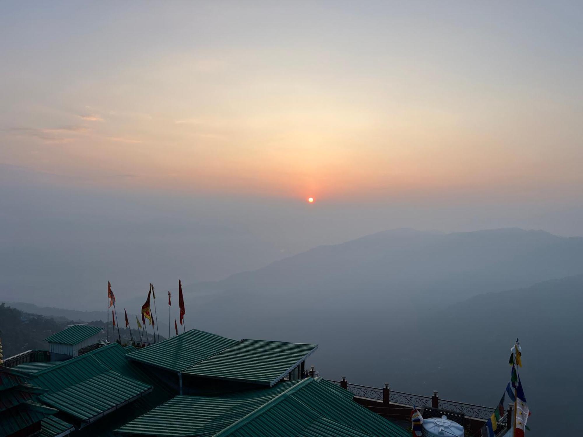 Hotel Hill Top Darjeeling  Bagian luar foto