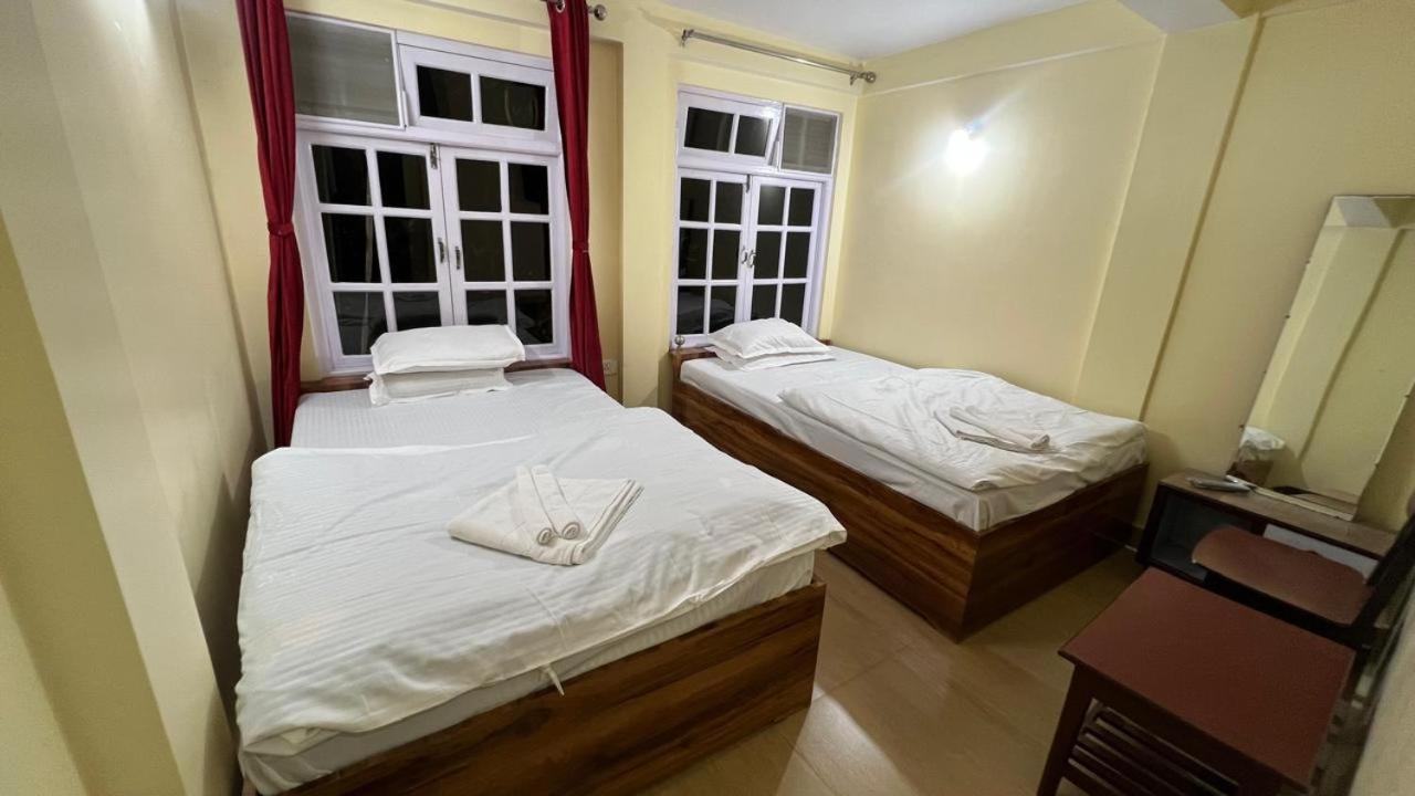 Hotel Hill Top Darjeeling  Bagian luar foto