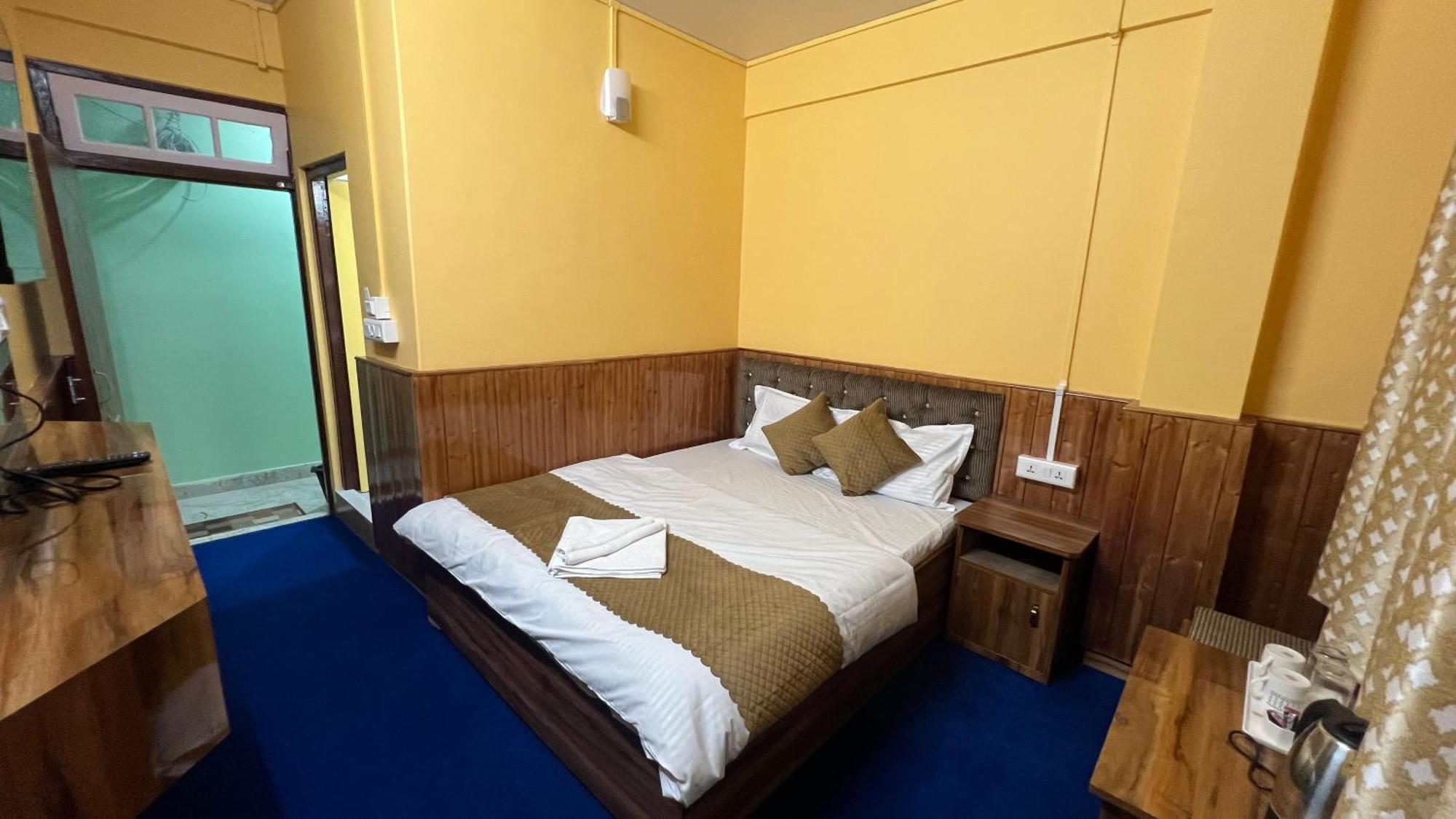 Hotel Hill Top Darjeeling  Bagian luar foto